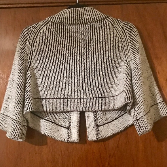 Bebe wool blend short sweater, Sz M - Picture 2 of 3